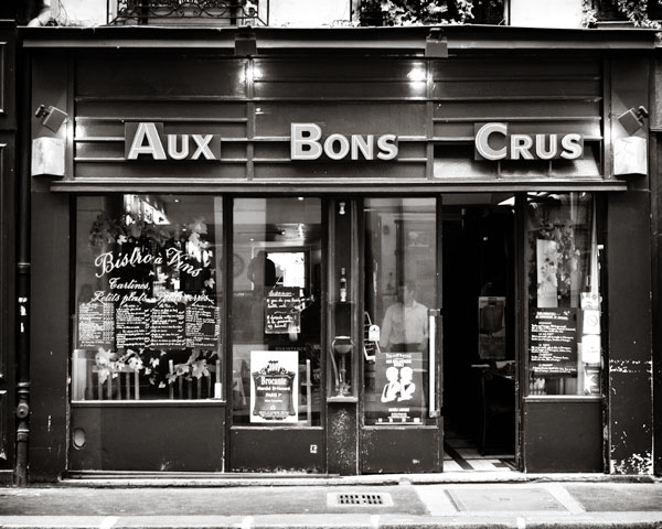 Aux-Bons-Crus-bw
